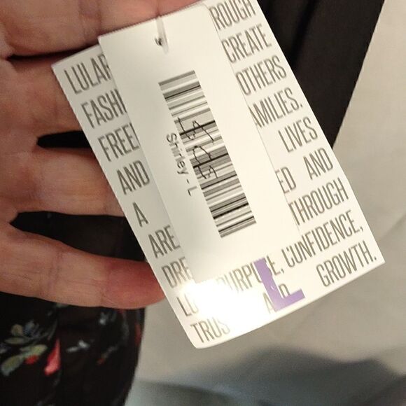 LuLaRoe Black Floral Open Front Kimono - Picture 3 of 8